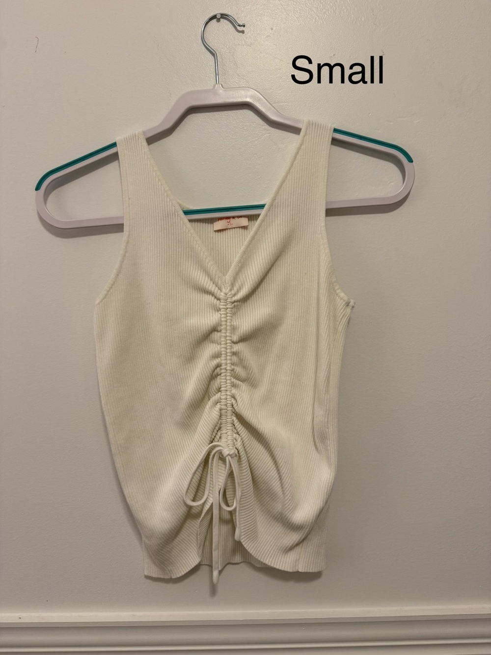 Cream Ruched V-Neck Tank Top - Small